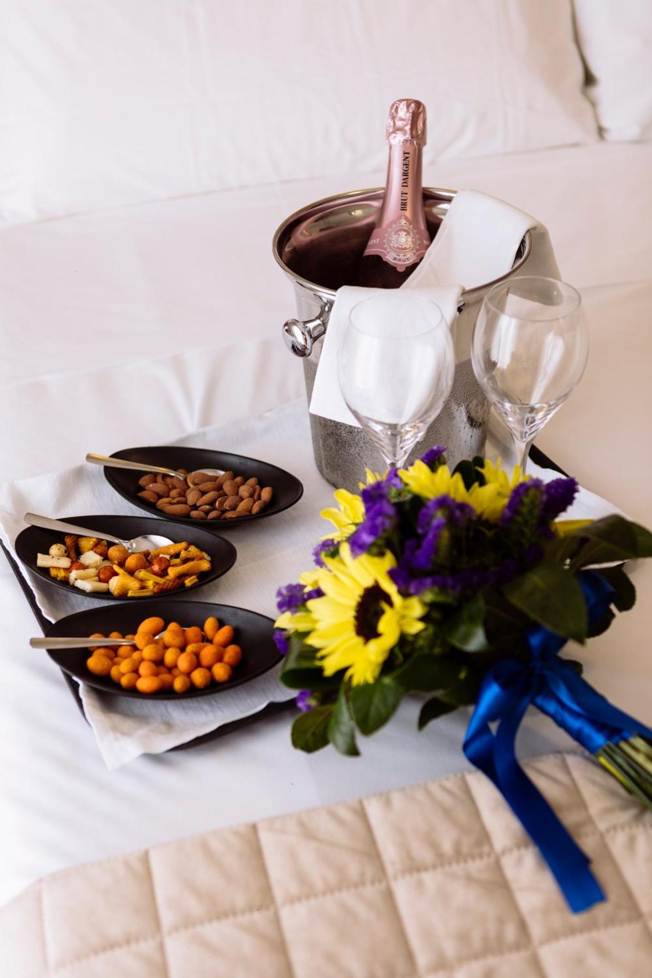 Hotel Leon - Ristorante Al Cavallino Rosso San Giovanni Rotondo Eksteriør billede